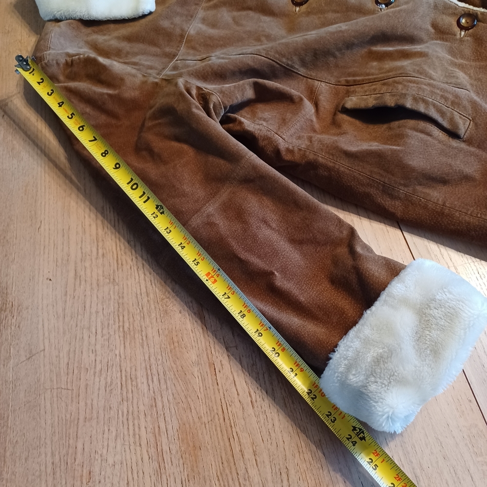 WOMAN'S BERNARDO SUEDE/ FAUX SHEARLING COAT SIZE XL - Picture 12 of 14
